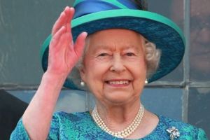 Regina Elisabeta nu va participa la botezul lui Archie. Ce stă la baza acestei decizii