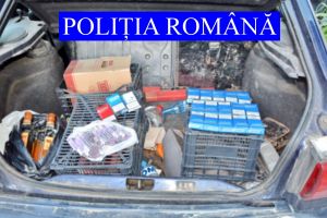 Percheziţii la persoane bănuite de contrabandă cu ţigări