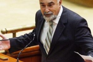 Vosganian îl ia pe Brana peste picior. Tema natalităţii aprinde spiritele