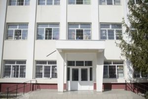 Un ploieştean condamnat pentru furt a evadat de la Penitenciarul Găeşti