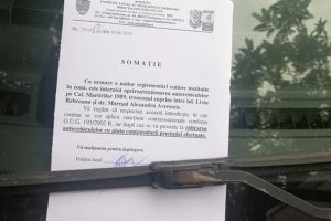 Somaţii pentru parcări pe Calea Martirilor. De miercuri chiar se dau amenzi