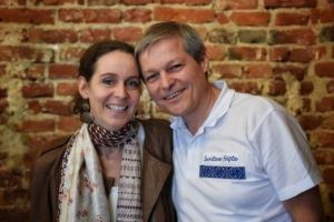 SUME INCREDIBILE! Firma de mindfulness a soţiei lui Cioloş şi-a majorat de 63 de ori profitul