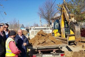 Lungu vrea ca până la finele anului să înceapă furnizarea gazului metan în Burdujeni Sat