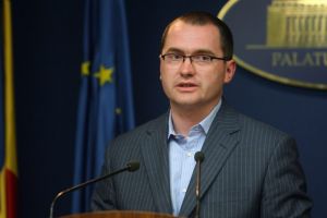 UDMR: Am votat în favoarea adoptării moţiunii de cenzură – este sancţiunea noastră acordată Guvernului pentru evenimentele din 6 iunie