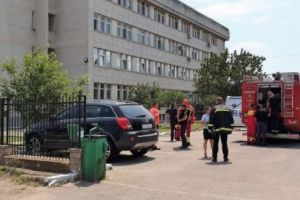 Panică la Constanţa. Incendiu la Spitalul CFR 

