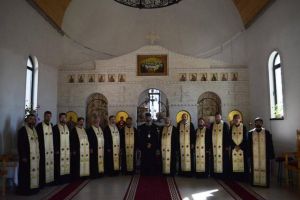 FOTO Întâlnire a preoţilor protopopi din Episcopia de Bălţi cu protoiereii din judeţul Botoşani