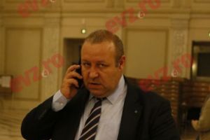 Scandal semnăturii falsificate. Fenechiu răbufneşte în direct. „Asta e din categoria fonfleurilor politice, e în joc imaginea mea”
