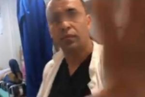 Un medic de la Spitalul Floreasca LOVEȘTE şi refuză să trateze un pacient: Asistenta se lăuda că are o pilă la rând/VIDEO