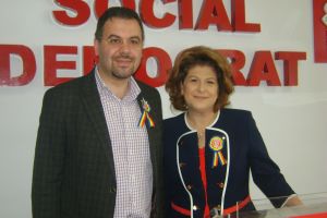 MOSTENIRE? Fiul Rovanei Plumb este vicepreşedintele PSD Dâmboviţa: O afacere de „famiglie”