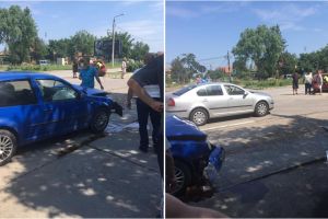 FOTO. Impact puternic între două maşini, pe Drumul Botizului