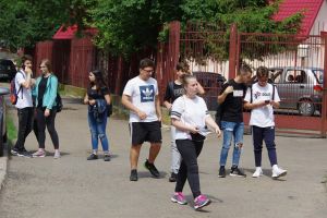 421 de elevi au absentat de la proba de matematică a evaluării naţionale