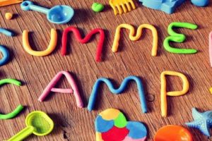 Luni începe prima serie a taberelor de vară “Robinson Island”, organizate la Centrul Educaţional “Robinson@