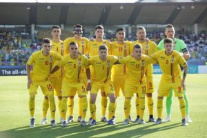 În galben şi împotriva Angliei