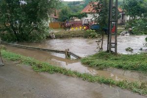 ATENȚIONARE HIDROLOGICĂ: COD GALBEN în Alba, până marţi – PERICOL de inundaţii pe râurile din bazinul hidrografic Mureş în aval de confluenţa cu Târnave şi în bazinul Târnava Mică