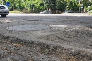 ”Fotografia tristă a administraţiei unui oraş gâtuit de 12 ani lungi”