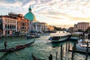 Venetia in pericol sa-si piarda statutul de sit al Patrimoniului Mondial UNESCO