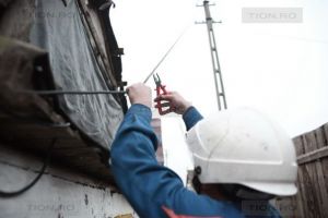 182.000 de clienti au fost reconectati in sistemul de alimentare cu energie electrica
