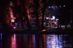 Un vis frumos: Solstiţiul de vară a fost sărbătorit pe malul Crişului Repede cu un concert al Filarmonicii, într-o atmosferă fermecătoare (FOTO / VIDEO) 