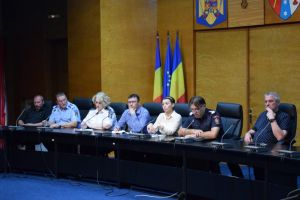 Membrii Comitetului Judeţean pentri Situaţii de Urgenţă, în şedinţă extraordinară după ce meteorologii au emis Cod portocaliu pentru Botoşani. Ce măsuri s-au dispus!