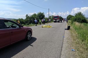 FOTO Accident mortal! Un bărbat de 31 de ani, tatăl a trei copii, a fost aruncat prin parbriz