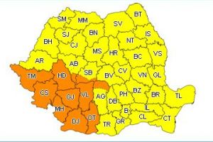 Dobrogea, sub cod galben de averse torentiale, descarcari electrice, vijelii si grindina