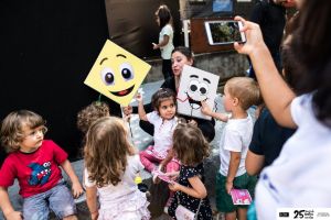 Proiect de lege – 100 lei/lună pentru copiii înscrişi la grădiniţă dacă familia câştigă bani puţini