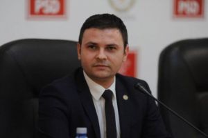 Ministrul absolvent la Sibiu candidează pentru funcţia de preşedinte executiv al PSD