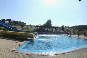 Soarele şi-a făcut check-in la Băile Figa. Parcul balnear îşi aşteaptă turiştii