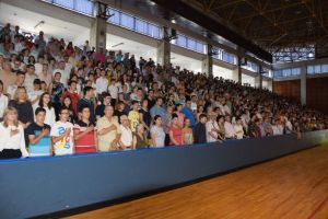 534 de elevi şi 306 profesori dâmboviţeni, premiaţi de către Consiliul Judeţean Dâmboviţa