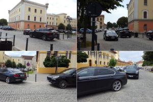 FOTO/ VIDEO/ ȘTIREA TA: ”Bolizi” parcaţi ”cum a dat Domnul”, în apropierea Catedralei Încoronării din Alba Iulia. Una dintre maşini a blocat o bandă de mers