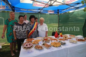 Cumpana. Atmosfera de sarbatoare la a XII-a editie a evenimentului Convietuire interetnica pe plaiuri dobrogene“ (galerie foto)