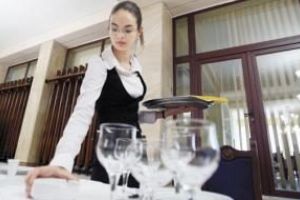 Elevii şi studenţii pot fi angajaţi pe perioada vacanţei