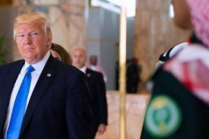 Trump, Arabia Saudită şi valorile morale: „Ce dacă au ucis? Dacă nu le luăm noi banii, îi vor lua Rusia şi China”