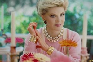 A murit la 91 de ani. O mare scriitoare care a vândut 100 de milioane de cărţi ne-a părăsit