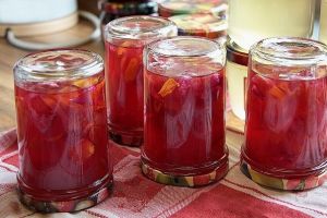 Dulceaţă din plante de leac (reţetă de Sânziene)