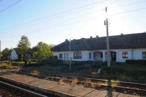TRAGEDIE fără margini. O fetiţă de 8 ani, din Alba Iulia, a fost spulberată de un tren, la Aurel Vlaicu. Copila a murit pe loc