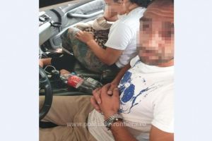 O femeie a incercat sa isi scoata ilegal fiul din tara. Incredibil la ce varianta a apelat femeia