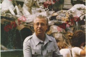 Iulian Vlad dezvăluie numele unor ziarişti plătiţi de serviciile secrete ruseşti şi americane. Noi dezvăluiri marca Evenimentul Istoric