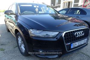 Iranian lăsat fără maşină în Vama Petea. Poliţiştii i-au făcut dosar penal