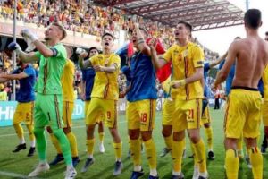 Suporterii mureşeni ai „tricolorilor”, invitaţi în Cetate