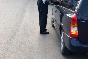 Aproape 150 de permise şi taloane reţinute de poliţiştii rutieri din Prahova în ultima săptămână