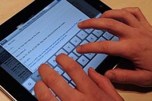 UE introduce norme noi pentru platformele online. Ce obligaţii sunt în regulament