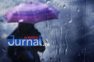 Cod portocaliu de ploi în zona de munte a judeţului