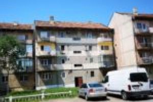 Primele blocuri anvelopate termic, pe bani europeni, la Moldova Nouă