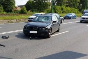 Accident la Braşov! Un motociclist este grav rănit