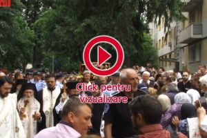 La cei 90 de ani ai săi, ÎPS Pimen, Arhiepiscopul Sucevei şi Rădăuţilor, a parcurs pe jos ...