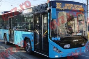 OUG care lasă elevii fără reduceri la transport. Federaţia Elevilor din România cere Guvernului să retragă legea