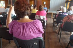 FOTO-Poliţiştii locali, în dialog cu seniorii Academiei înfiinţate de D.A.S. Braşov