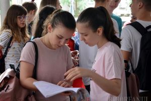 Evaluarea Naţională: Aproape 72% dintre elevii bihoreni au promovat examenul