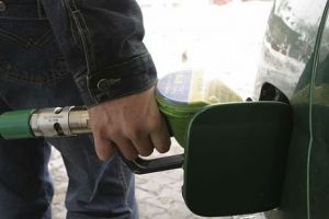 Revoluţie pe piaţa combustibililor. Care e noua materie primă care va mişca în viitor maşinile